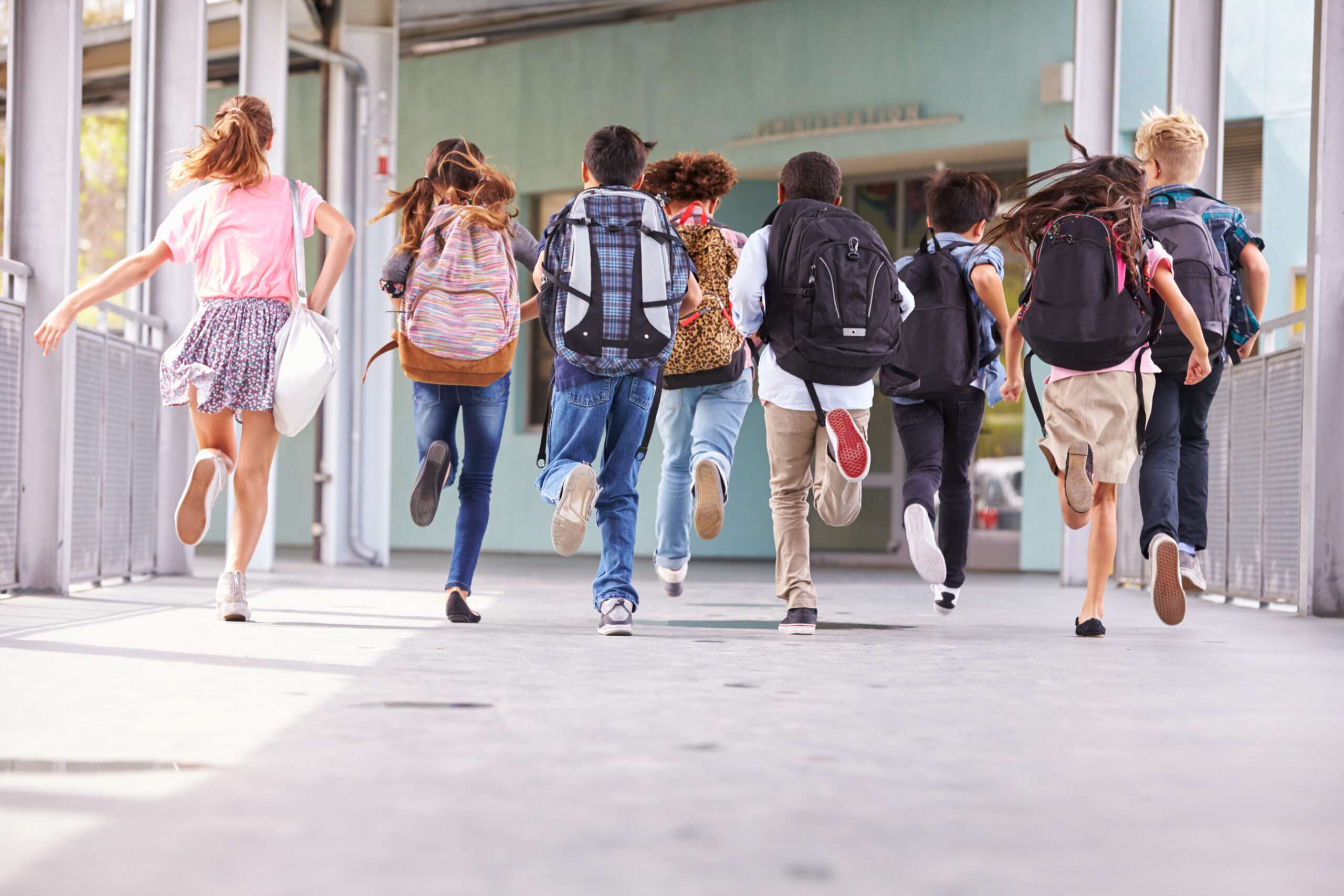 Chronic absenteeism hasn’t gone away after lockdowns. Research indicates poor kids are hurt most.