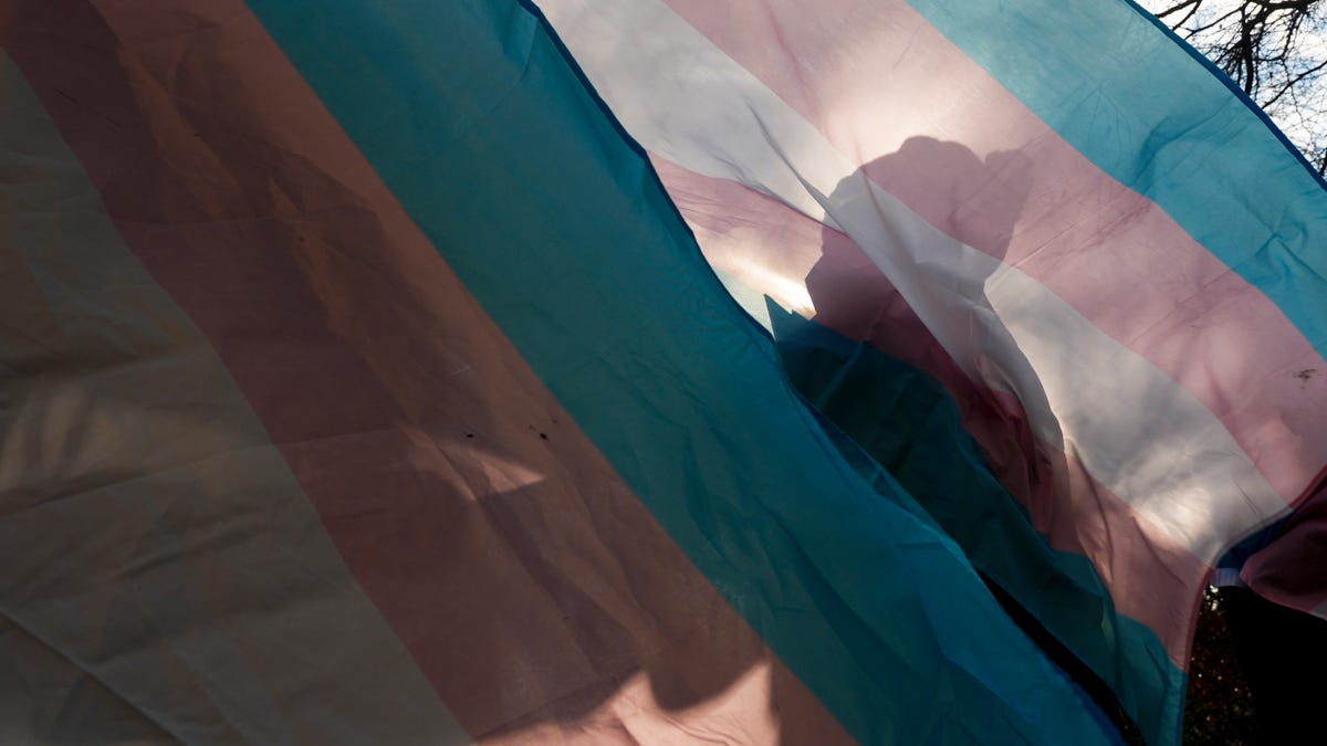 Buss: Protect kids, teens from “gender-affirming care”