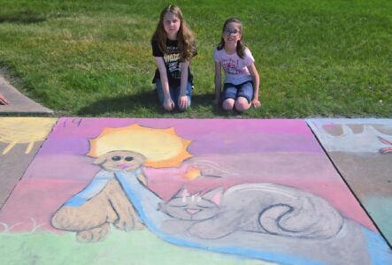 Kids enjoy Posen Street Art event