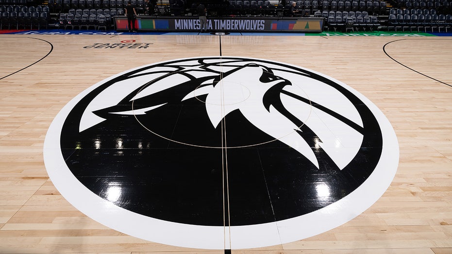 Minnesota Timberwolves center court logo